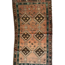 Load image into Gallery viewer, Peach &amp; Coral Vintage Rug
