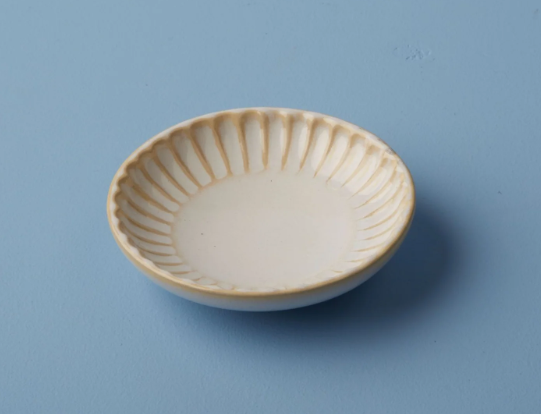 Scalloped Dipping Bowl